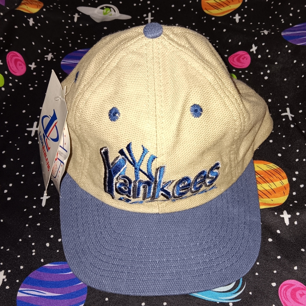 New 90s Logo Athletic New York Yankees Strappback Baseball Dad Hat Cap Vintage